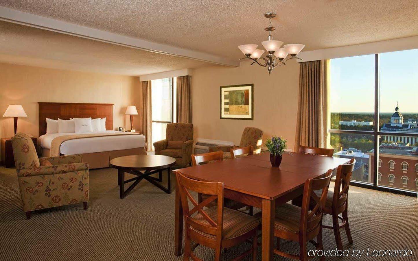 ดับเบิ้ลทรี บาย ฮิลตัน ทัลลาฮัสซี Hotel แทลลาแฮสซี ภายนอก รูปภาพ